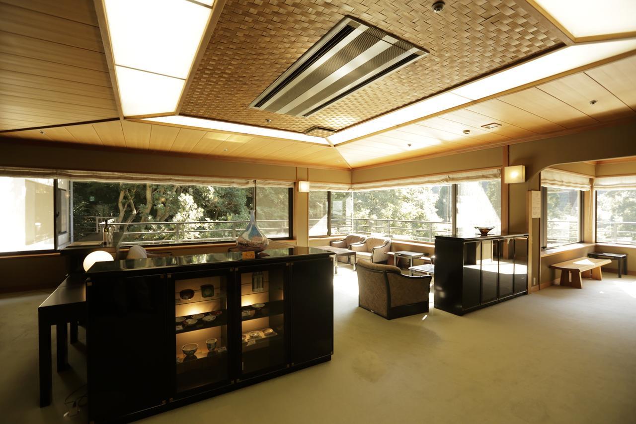 Oku Yugawara Tsubaki Hotel Exterior photo